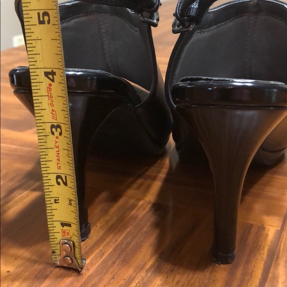 heels - Picture 8 of 8
